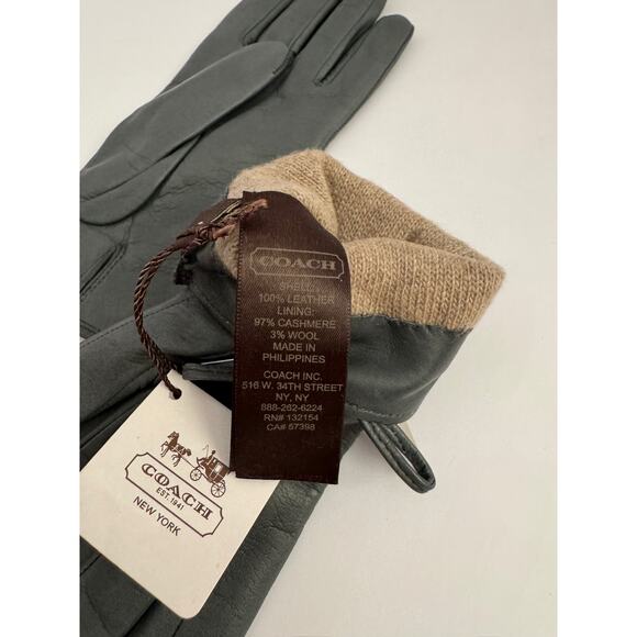 Coach Grey Bow Leather Gloves - 83865 NWT! - Picture 8 of 8